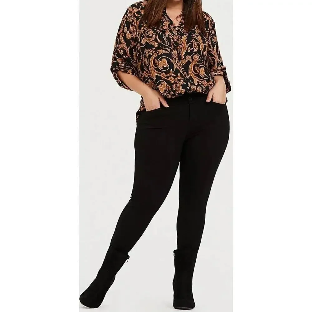 Torrid Madison Georgette Button Front Blouse Black Ornate 1X Plus Size - Picture 8 of 9